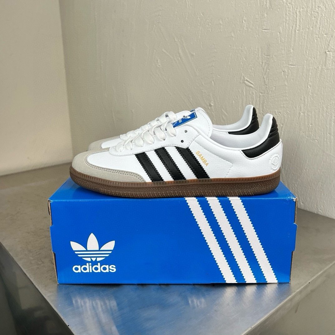 Adidas-020 아디다스 삼바 로우탑 남녀캐주얼화 보드화 화이트블랙그레이