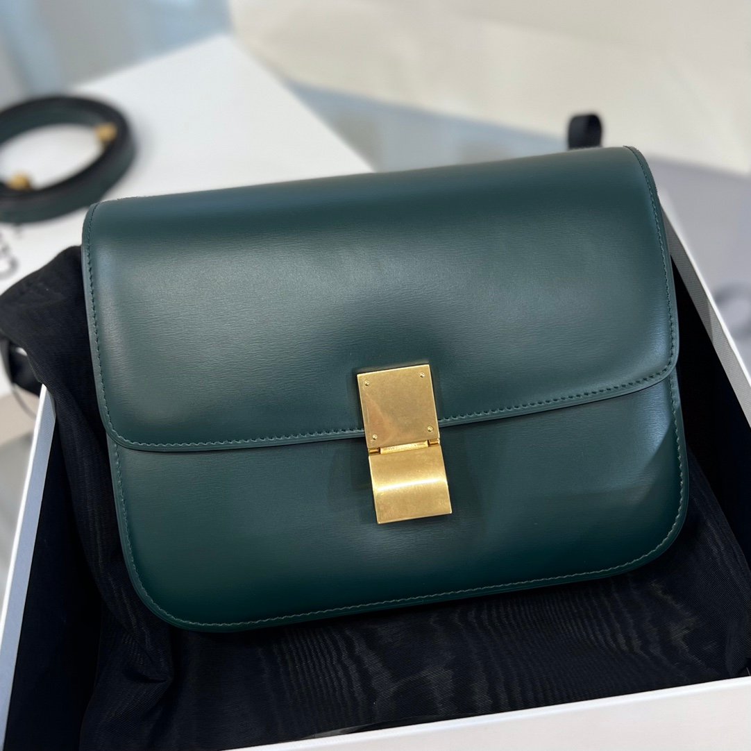 셀린느 리얼 가죽 크로스 숄더백 CELINE3051