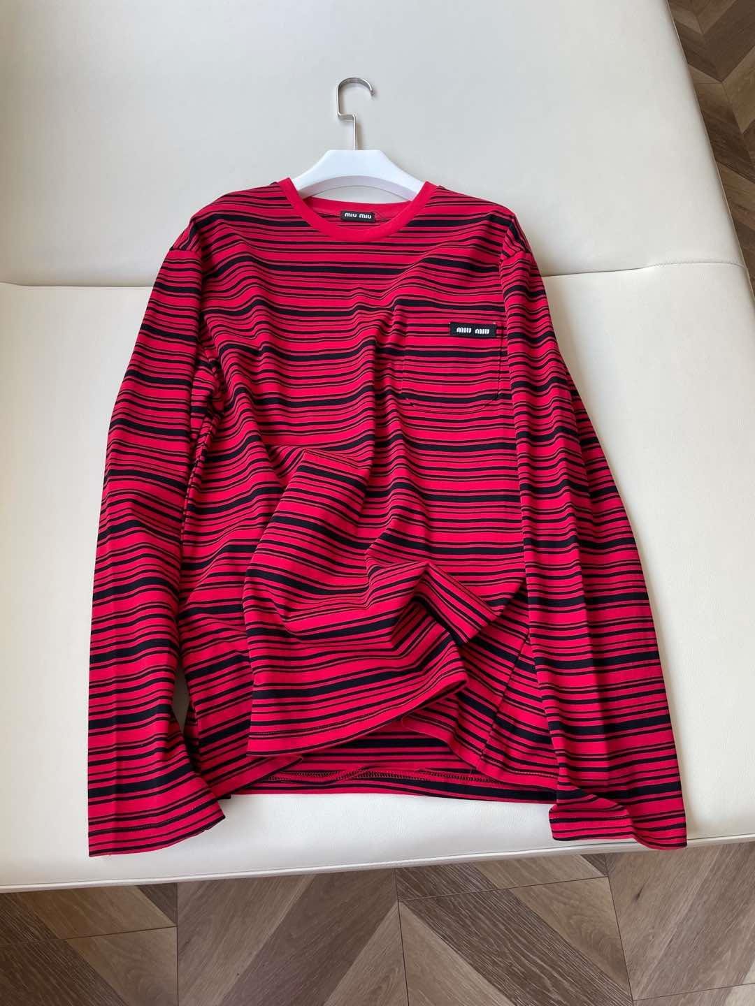 미우미우 라운드 스트라이프 긴팔 Miu3621