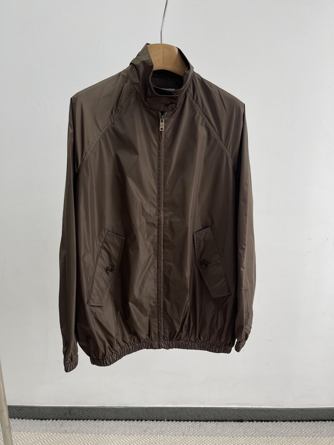 프라다 바람막이 점퍼 코트 prada3644