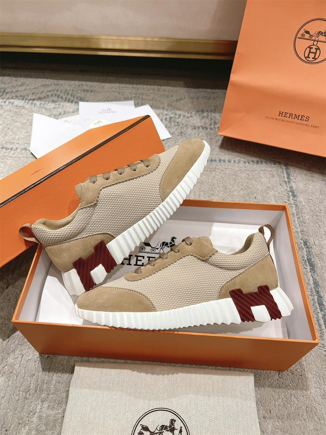 헤르메스 에어 컴포트 스니커즈-카키 Hermes9052